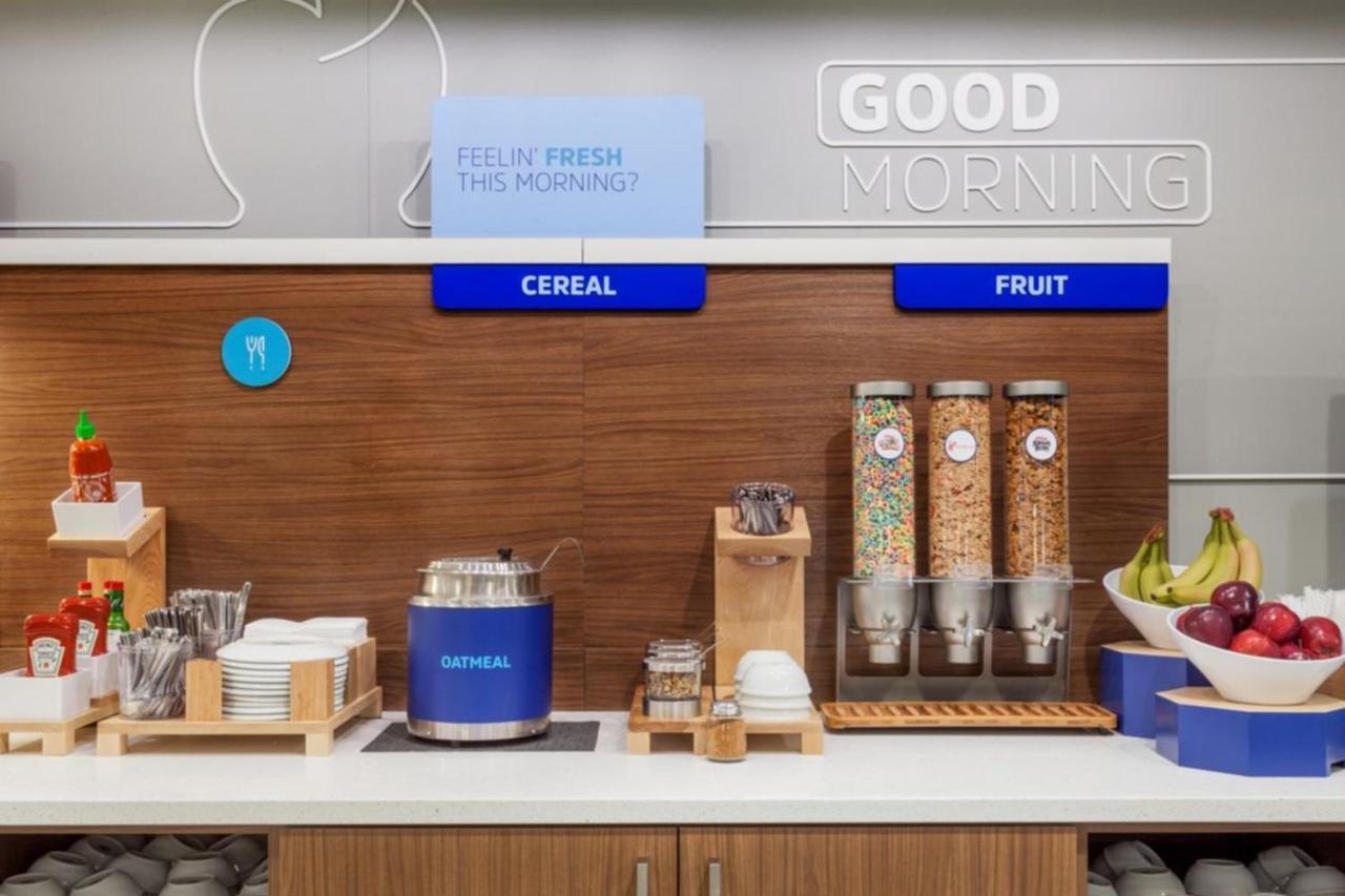 Holiday Inn Express & Suites - Austin - Manor By Ihg Eksteriør bilde